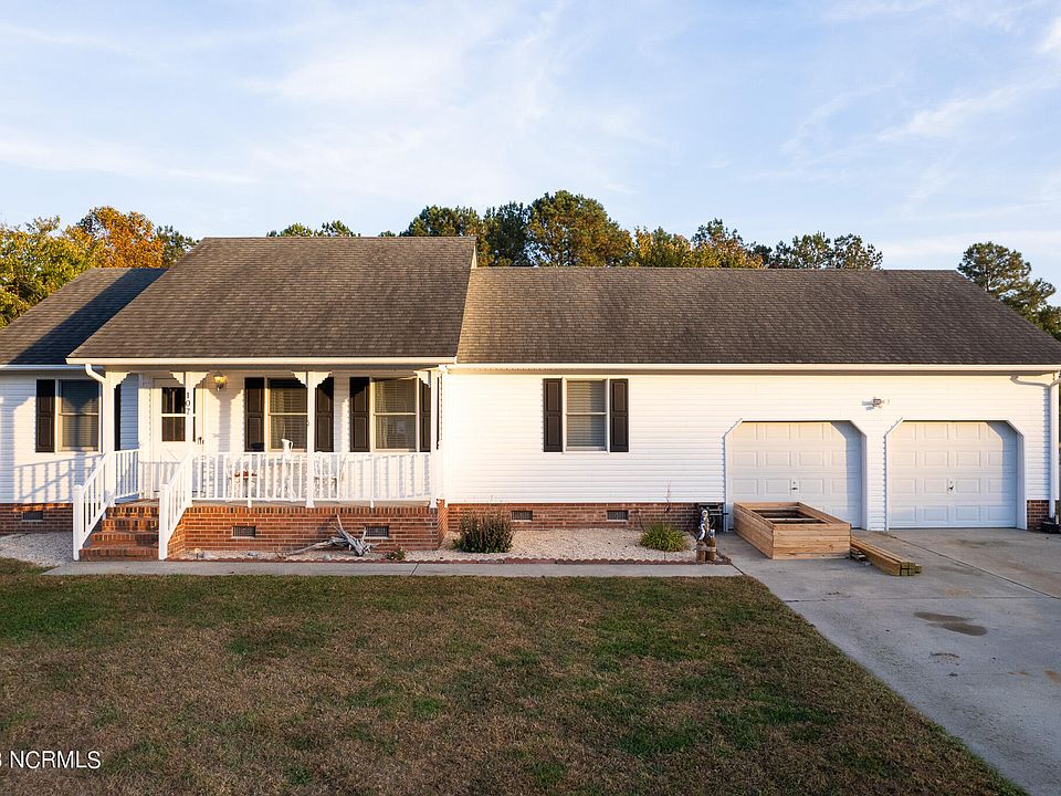 1st image of 107 Lee Circle