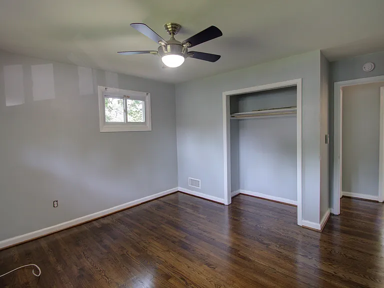 6520 Armstrong Ave — Photo 6