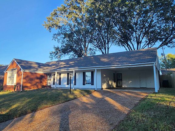3rd image of 3642 Graceland Dr