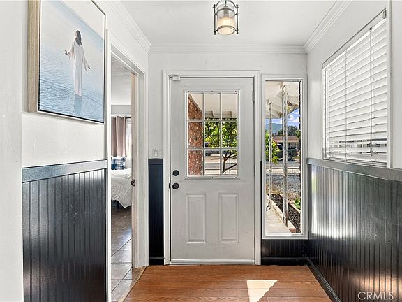 4th image of 4144 Center Ave
