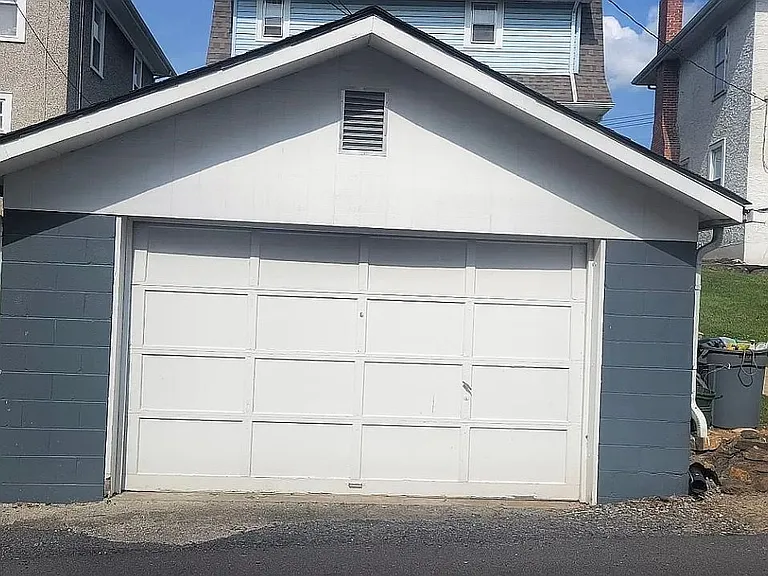 1436 S Midland Heights Pl — Photo 3