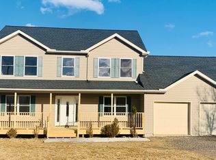 1842 Blanding Dr, Blakeslee, PA 18610