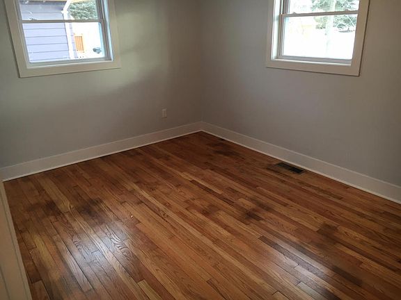 5th image of 275 W Linden St