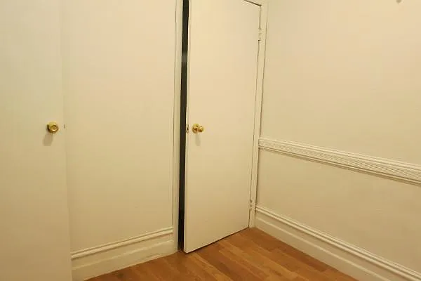 Rented by Manhattan Best Realty, Inc. | media 20