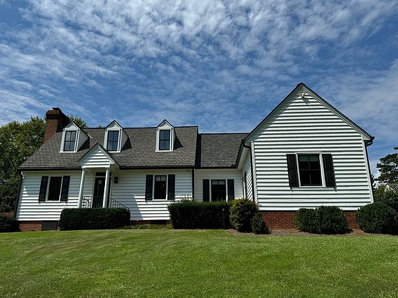 Charming Carriage House