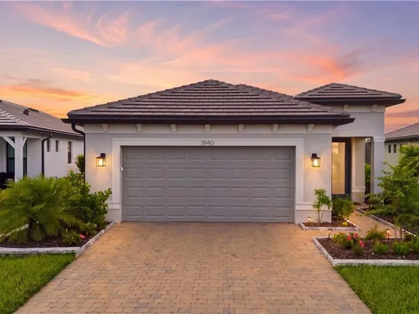 1940 Sierra CT, NAPLES, FL 34120