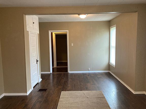 2nd image of 418 Swigart St