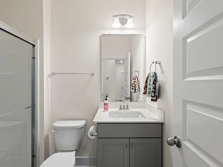 463 Autumn Rain St — Photo 21