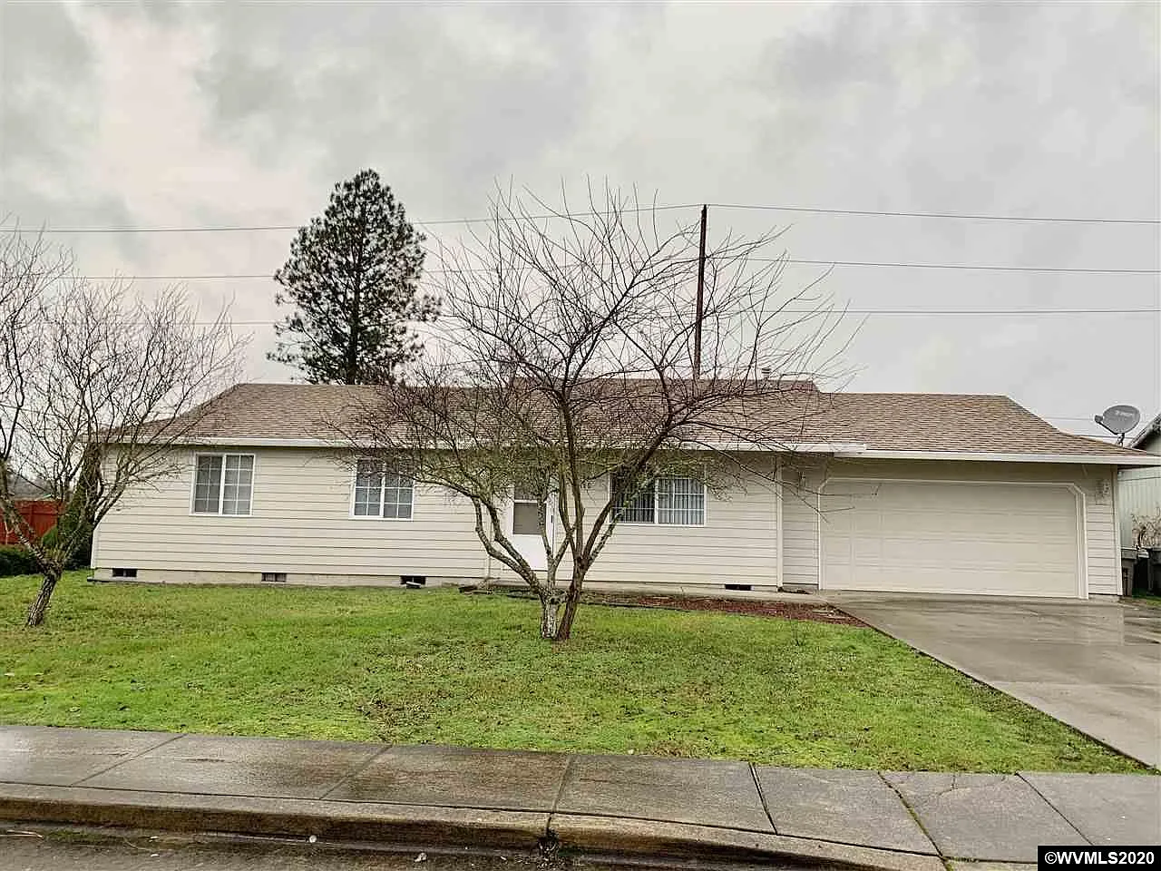 3115 Chucker Ln photo 1