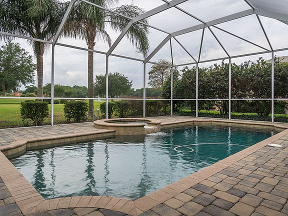 4th image of 12849 Grand Traverse Dr