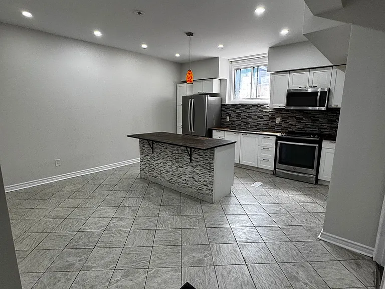 99 Mill St #D — Photo 4