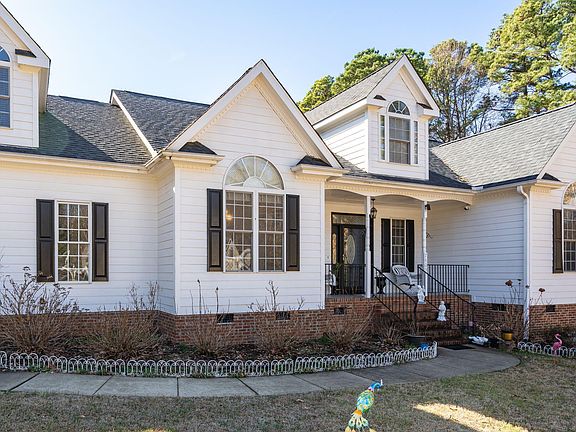 2nd image of 7605 Double East Ct