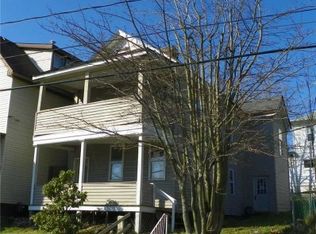 125 N 5th St, Jeannette, PA 15644