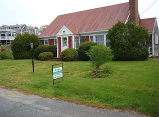 34 Mount Vernon Ave, Hyannis, MA 02601