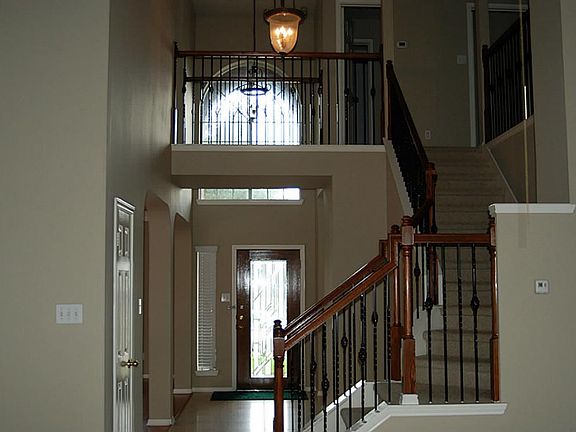 2nd image of 8819 Sunforest Ln