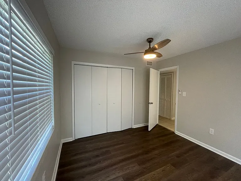 1223 Pamela St — Photo 31