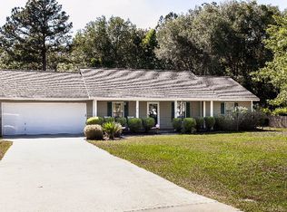 565 S Oaks Ct, Waycross, GA 31503