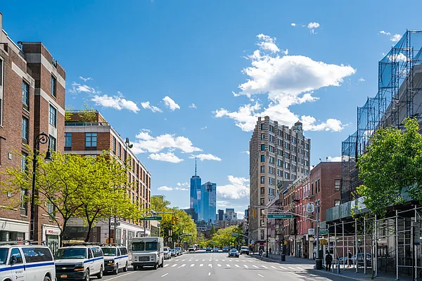 Rented by Keller Williams NYC | media 19