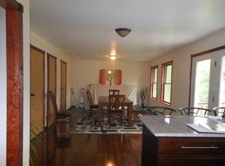 24 Thomas Rd, Leeds, NY 12451