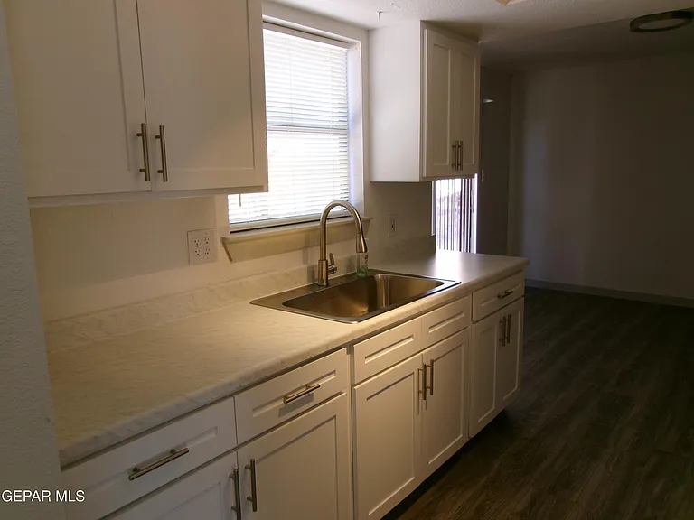 7013 Echo Cliffs Dr — Photo 7