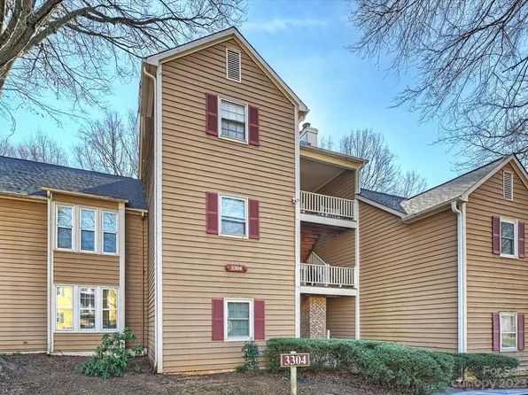 3304 Selwyn Farms Ln APT 3, Charlotte, NC 28209