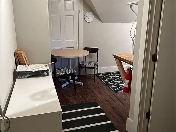 hallway to kitchenette and bathroom