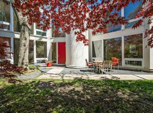 721 Lake Ave, Wilmette, IL