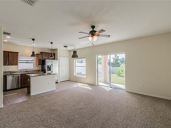 5th image of 1061 Seminole Sky Dr
