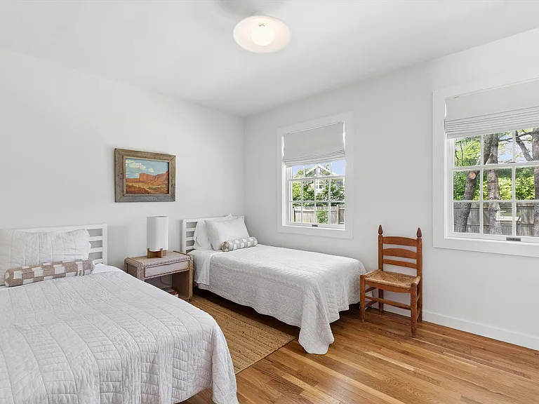 36 Floyd St — Photo 11