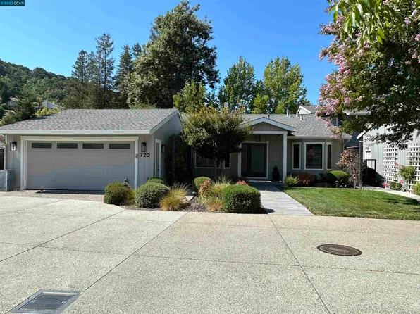 722 Augusta Dr, Moraga, CA 94556