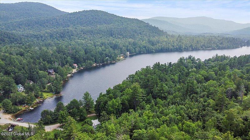 4th image of 6 Ross Mountain Road