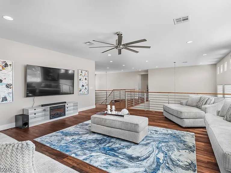 3978 Jacob Lake Cir — Photo 38