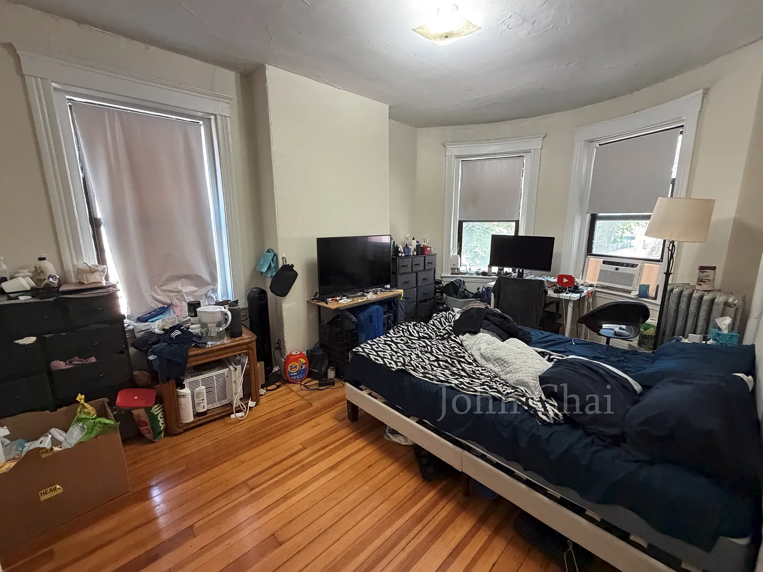 3 bed, 950 sqft, $2,950 — Photo 2