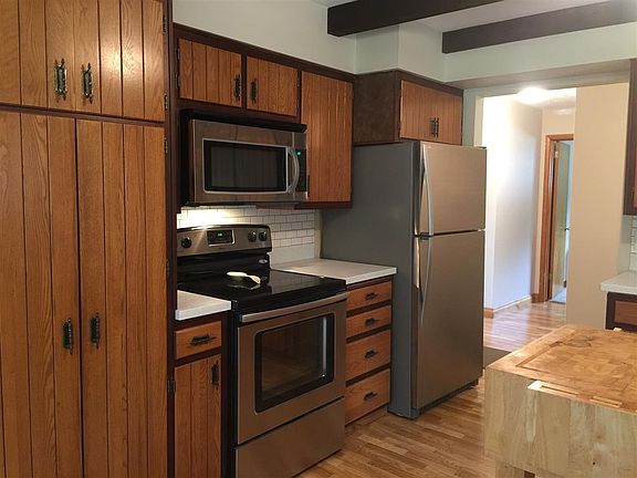 3rd image of 1701 Mildred Ave