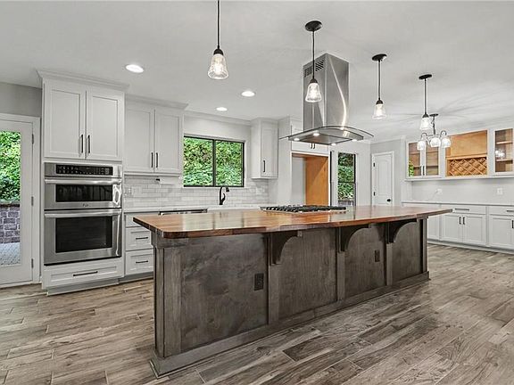 2nd image of 445 Taberwood Way