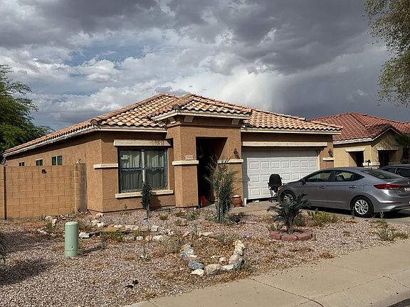 3rd image of 2880 W Hayden Peak Dr
