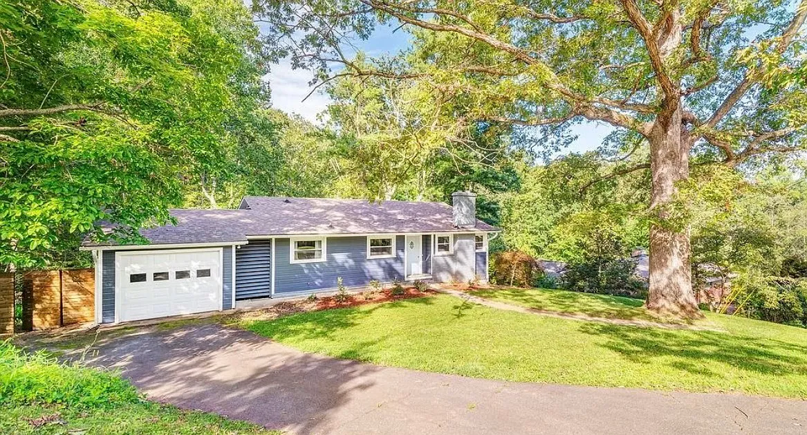 15 Valle Vista Dr — Photo 2