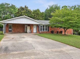 34 Spring St, Cartersville, GA 30120