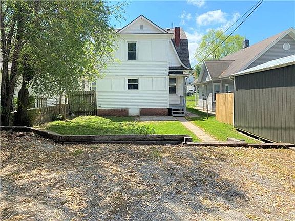 3rd image of 2607 Renick St