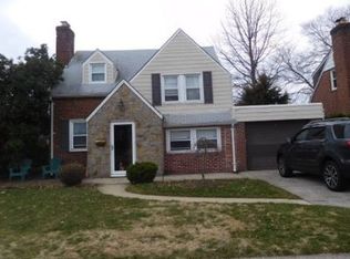 35 Poppy Ave, Franklin Square, NY 11010