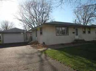 5900 6th St NE, Fridley, MN 55432