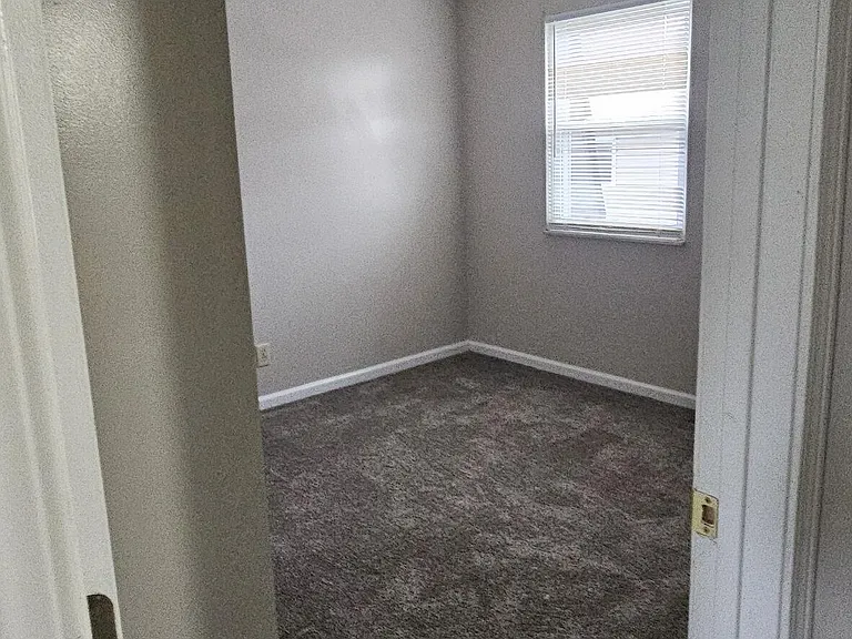 12 Bryant Ln #3 — Photo 7