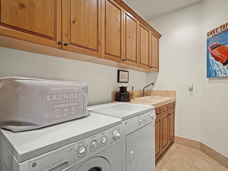 10247 Valmont Trl — Photo 28