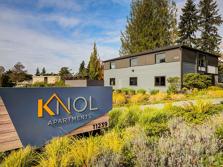 Knol Apartments — Photo 17