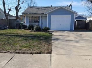 1434 S B St, Rogers, AR 72756