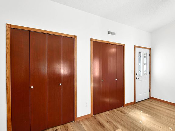 5th image of 2853 35th St S