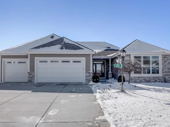 3049 Mendota DRIVE, Oconomowoc, WI 53066