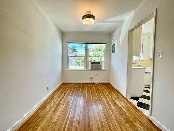 4th image of 1403 N Fairfax Ave #116