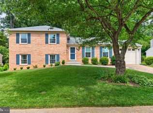 4508 Fidelity Ct, Annandale, VA 22003