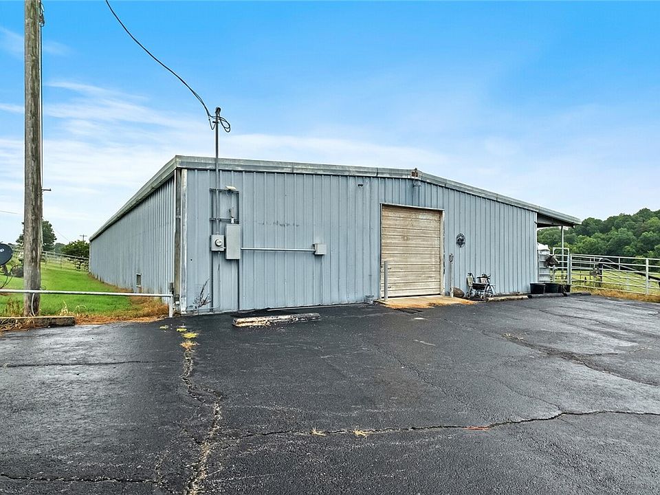 2810 S Barrington Rd, Springdale, AR 72762 Zillow